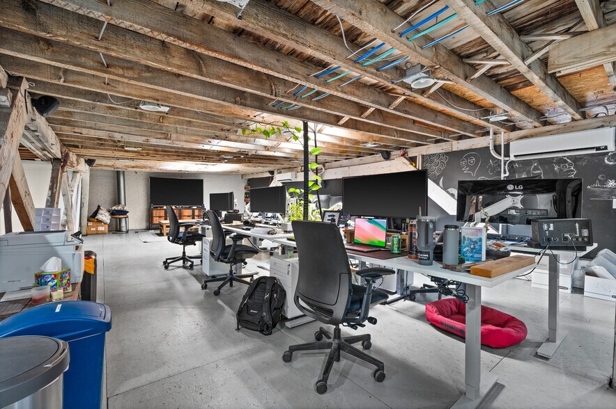 More Photos Of 630 S Stringfellow Ct, Salt Lake City Loft Creative Space For Lease