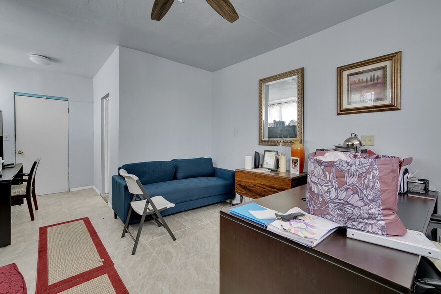 More Photos Of 109 S Aprilia Ave, Compton Religious Facility For Sale