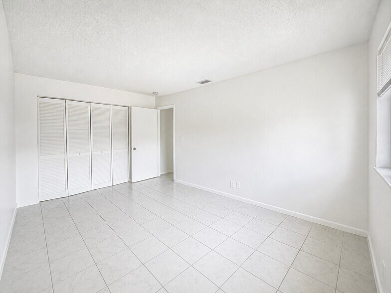 More Photos Of 3775 NW 116th Ter, Coral Springs Apartments For Sale
