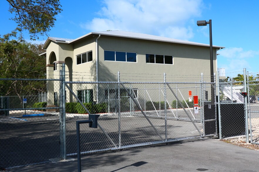 More Photos Of 101350 Overseas Hwy, Key Largo Office For Sale