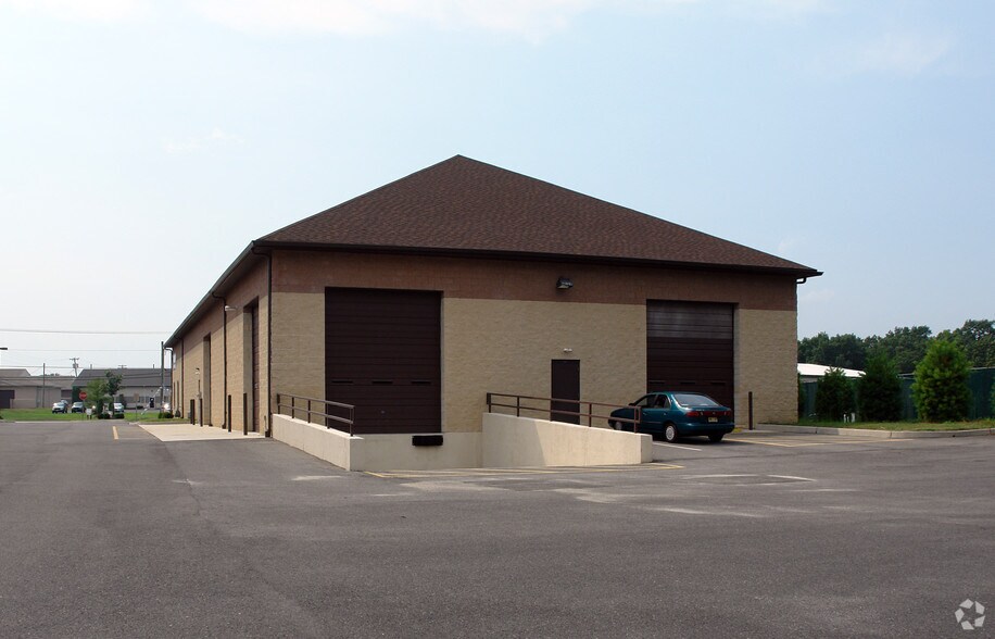 More Photos Of 151 N Cooper Rd, West Berlin Light Distribution For Sale