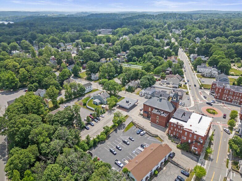 More Photos Of 12 School St, Merrimac Bank For Sale