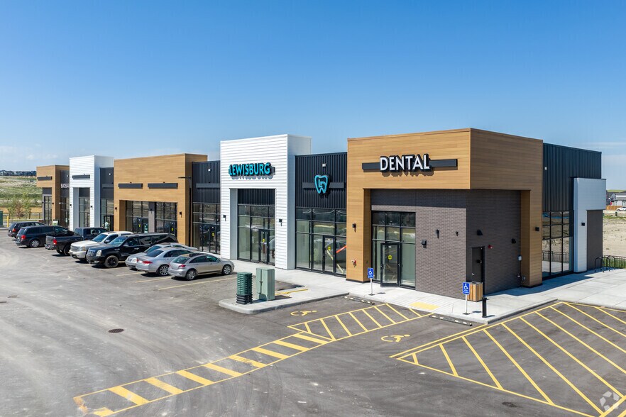 Primary Photo Of 1100 140 Av NE, Calgary Storefront For Lease