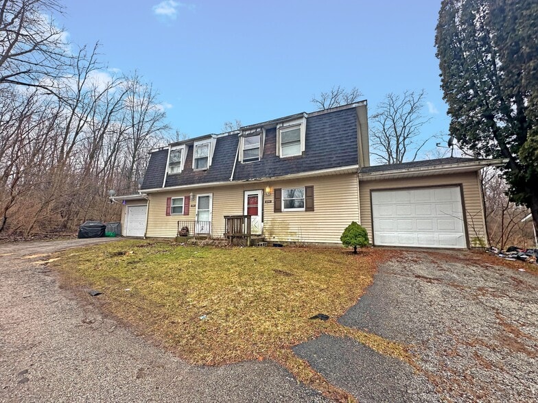 More Photos Of 5056 N Pawnee Trl, La Porte Apartments For Sale