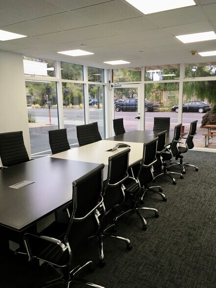 More Photos Of 2181 Park Blvd, Palo Alto Office For Lease