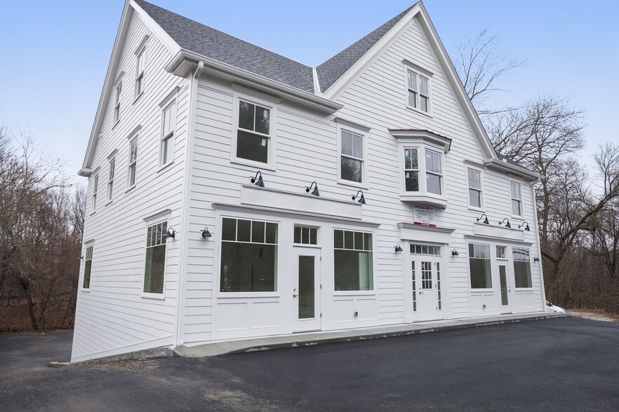 Primary Photo Of 152 Bedford Rd, Katonah Storefront Retail Office For Lease