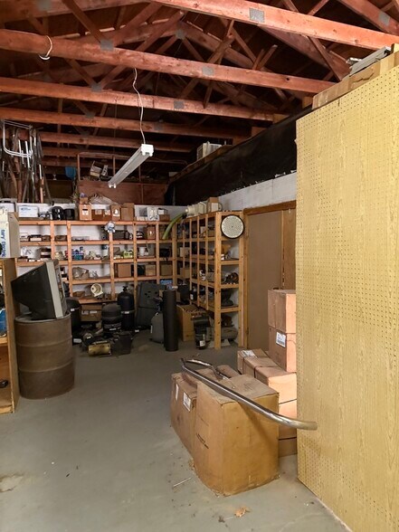 More Photos Of 72 Unity St, Turners Falls Freestanding For Sale