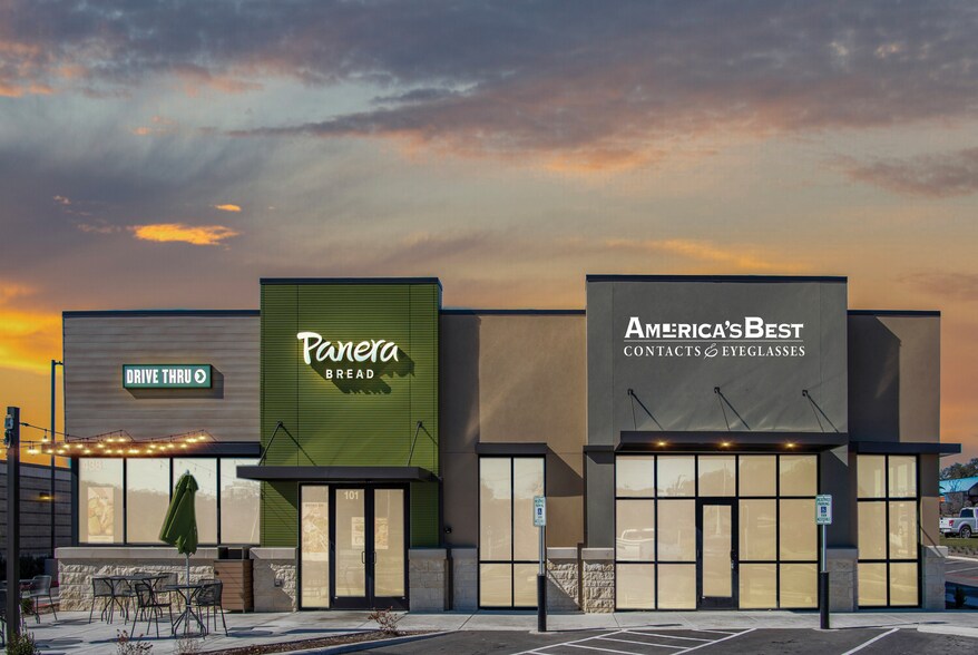 Primary Photo Of 438 Singing Oaks, Spring Branch General Retail For Sale