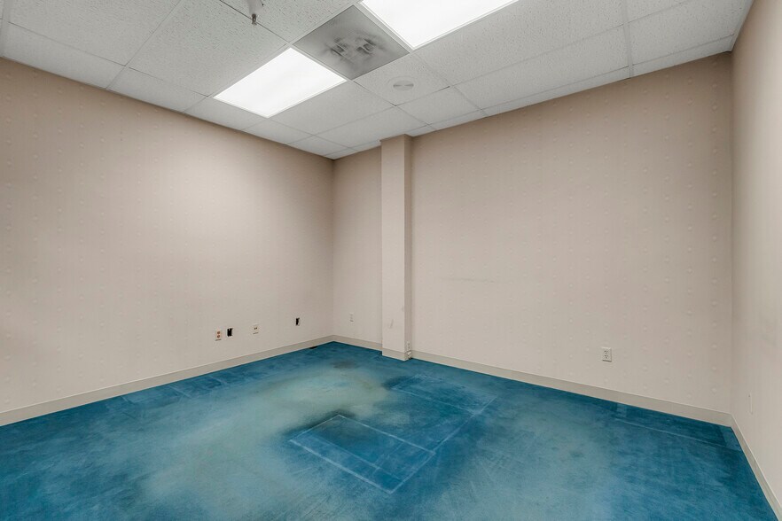 More Photos Of 400 E Park Ave, Chico Office For Sale