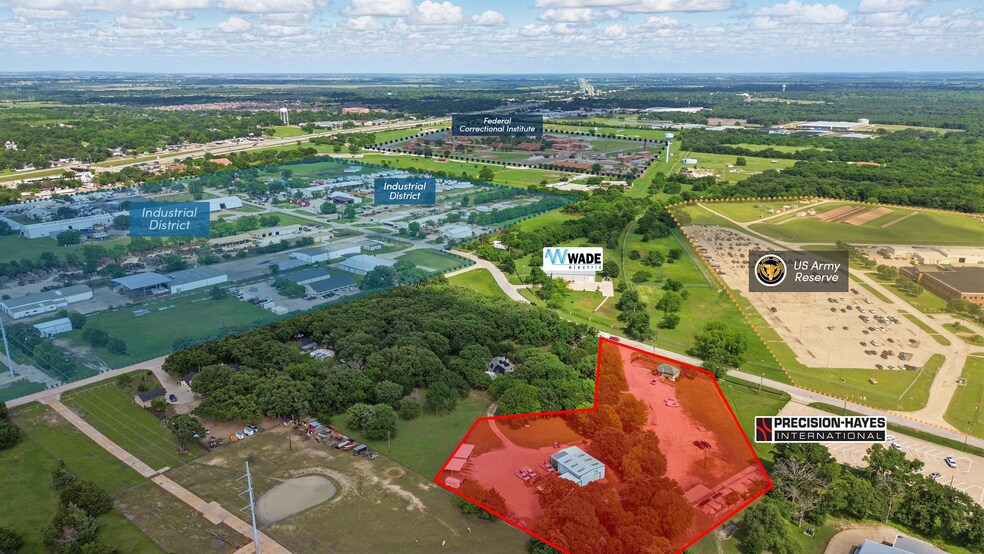 More Photos Of 610 W Simonds Rd, Seagoville Flex For Sale