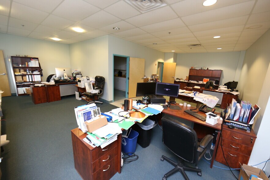 More Photos Of 231 Commerce Dr, Fall River Warehouse For Sale