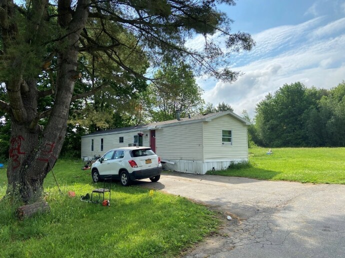 More Photos Of 158 Bellen Rd, Broadalbin Manufactured Housing Mobile Home Park For Sale