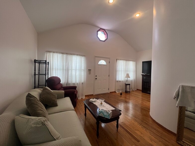 More Photos Of 2811 Haring St, Brooklyn Multifamily For Sale