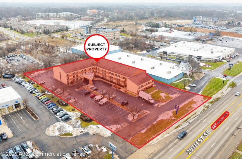 More Photos Of 4155 28th St SE, Grand Rapids Hotel For Sale