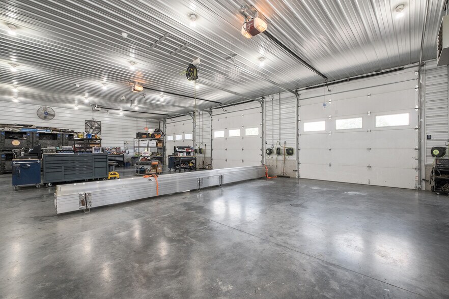 More Photos Of 815 N Main St, Mount Crawford Auto Repair For Sale