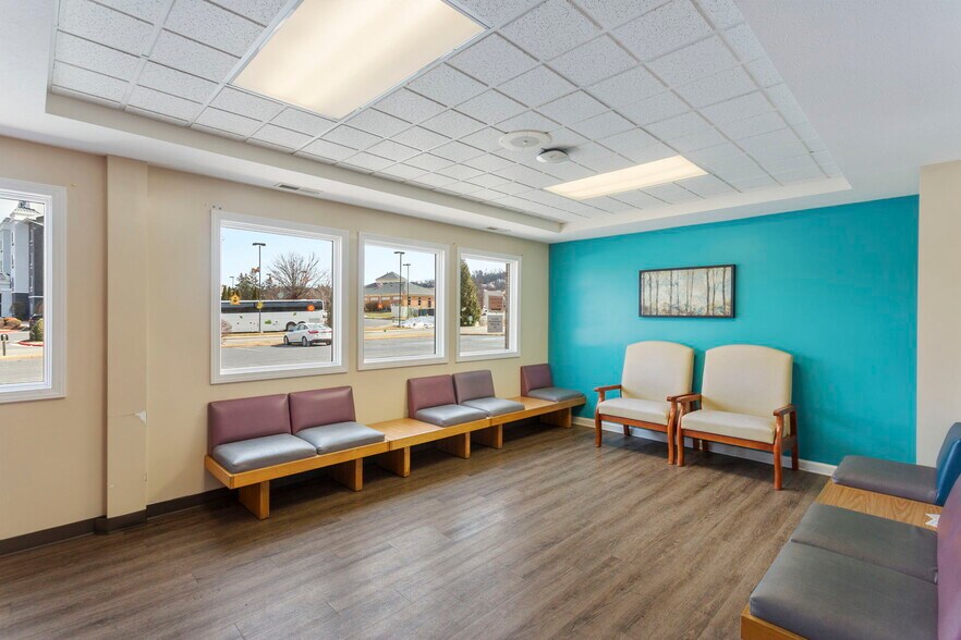 More Photos Of 1947 Medical Ave, Harrisonburg Medical For Lease
