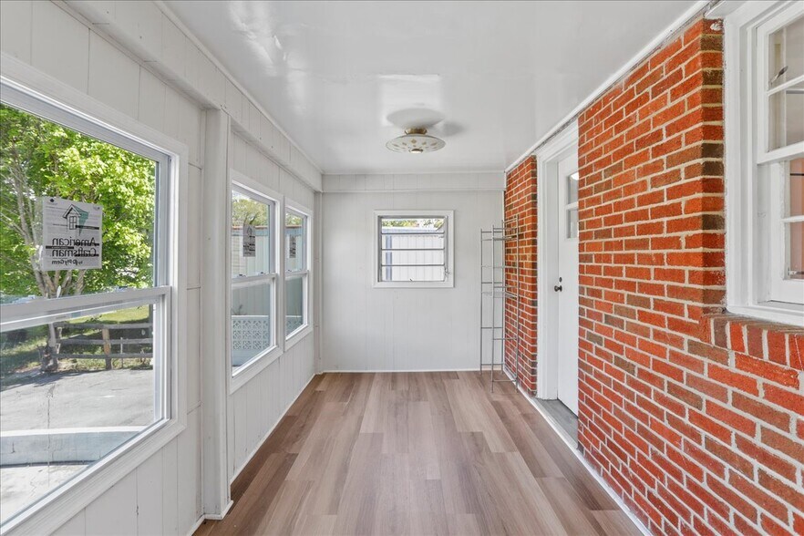 More Photos Of 2109 Valley Ave, Winchester Medical For Sale