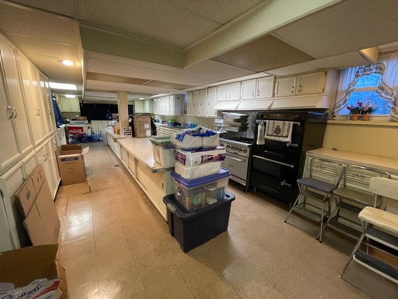 More Photos Of 1183 Grange Rd, Allentown General Retail For Lease