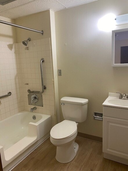 More Photos Of 27 Sunnyside Ave, Bemus Point Apartments For Sale