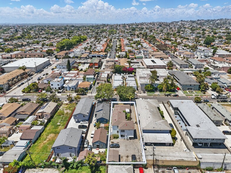 More Photos Of 6126 Brynhurst Ave, Los Angeles Apartments For Sale