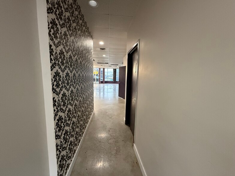 More Photos Of 920 Garland Ave, Spokane General Retail For Lease