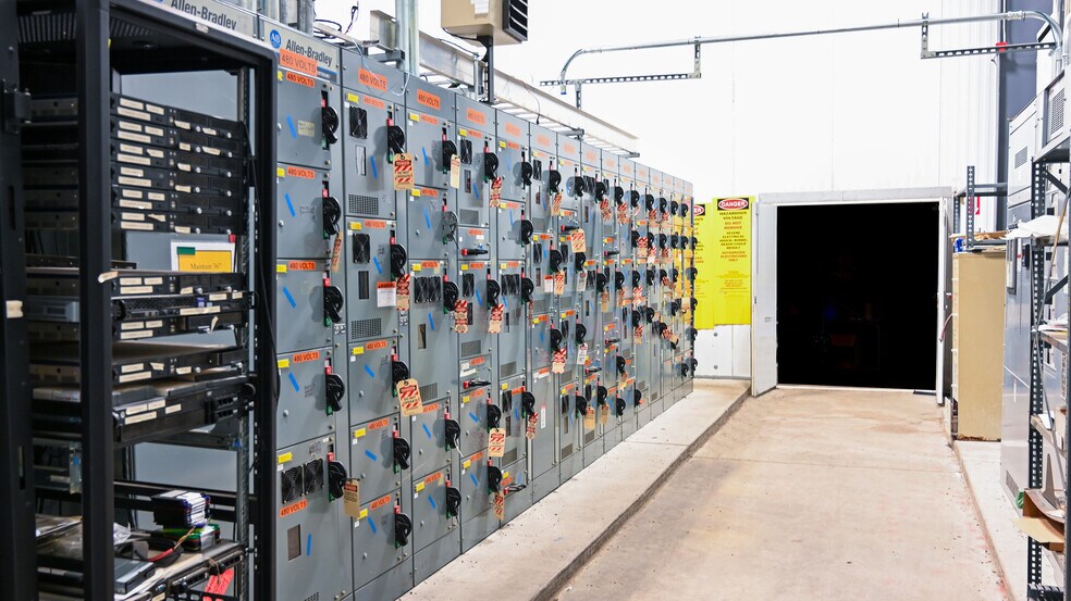 More Photos Of 347 N 43rd Rd, Mendota Food Processing For Lease