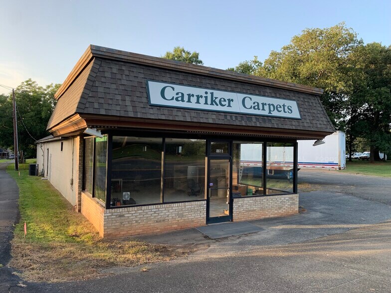 More Photos Of 8611 Fairview Rd, Charlotte Office For Lease