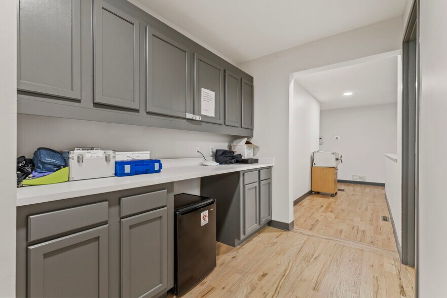 More Photos Of 4150 Darley Ave, Boulder Medical For Sale