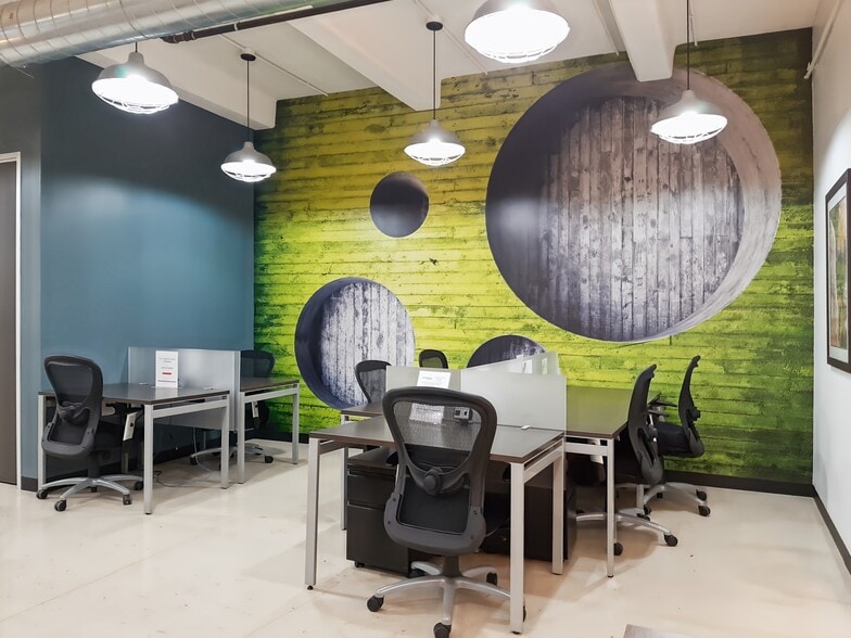 More Photos Of 342 N Water St, Milwaukee Coworking Space