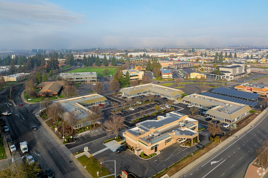 More Photos Of 2950 Beacon Blvd, West Sacramento Medical For Lease