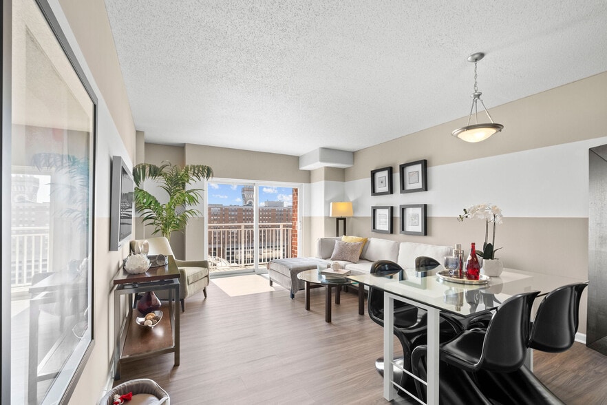 More Photos Of 1-49 N Howard St, Baltimore Unknown For Lease