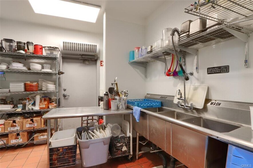 More Photos Of 2675 State Highway 140, Catheys Valley Restaurant For Sale