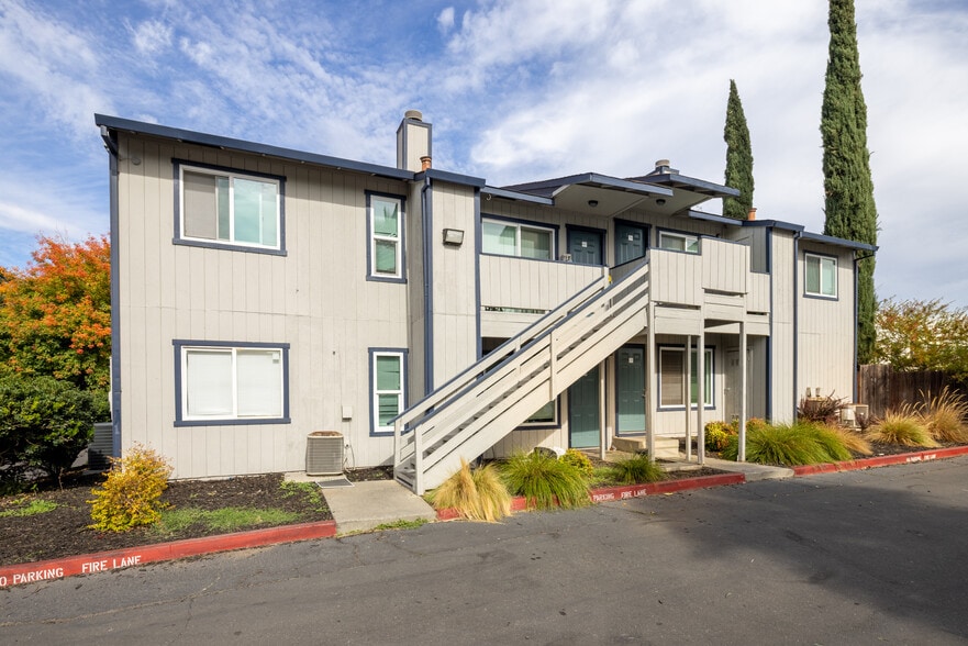 More Photos Of 2228 Edison Ave, Sacramento Apartments For Sale