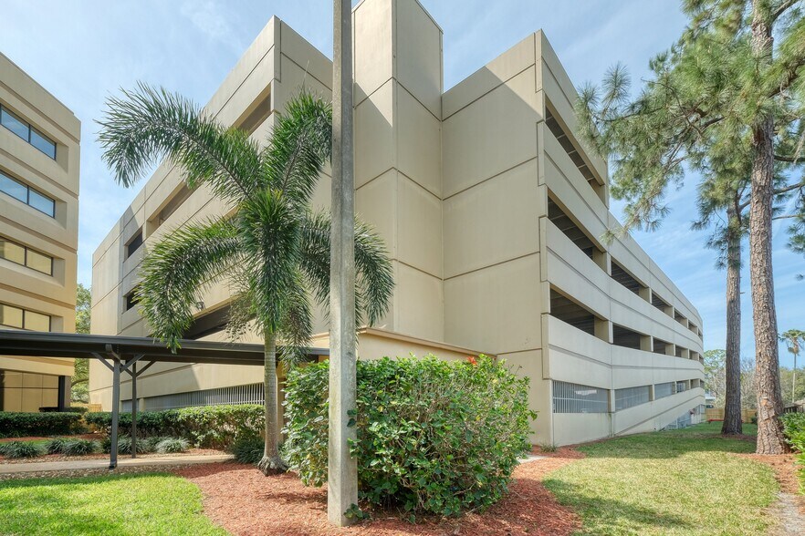 More Photos Of 26750 US Highway 19 N, Clearwater Medical For Lease