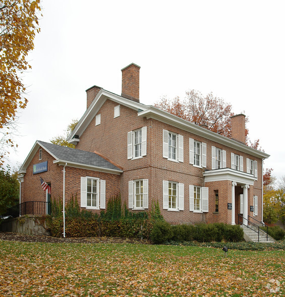 Primary Photo Of 1 Hudson St, Kinderhook Bank For Sale