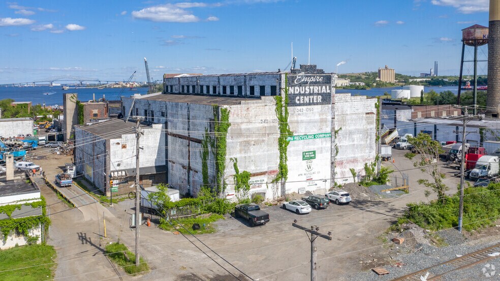 More Photos Of 5101 Andard Ave, Baltimore Warehouse For Lease