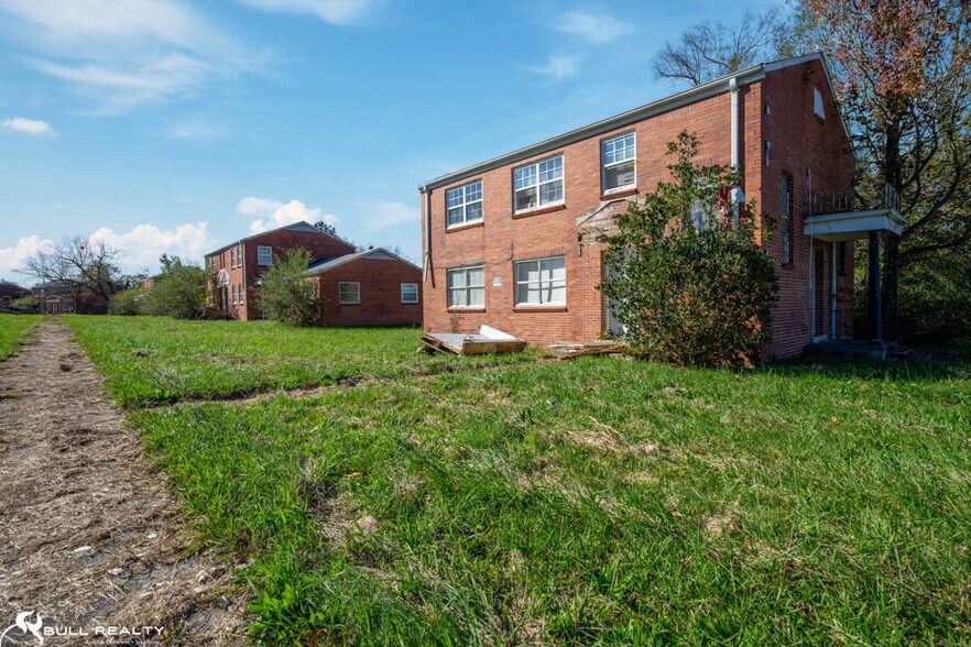 More Photos Of 101 Hillside Cir, Gadsden Apartments For Sale