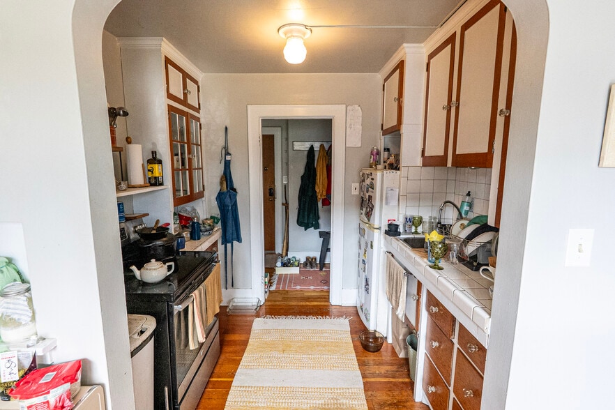 More Photos Of , Tacoma Multifamily For Sale