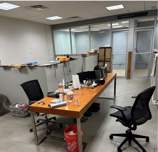 More Photos Of 719-729 E 135 St, Bronx Warehouse For Lease