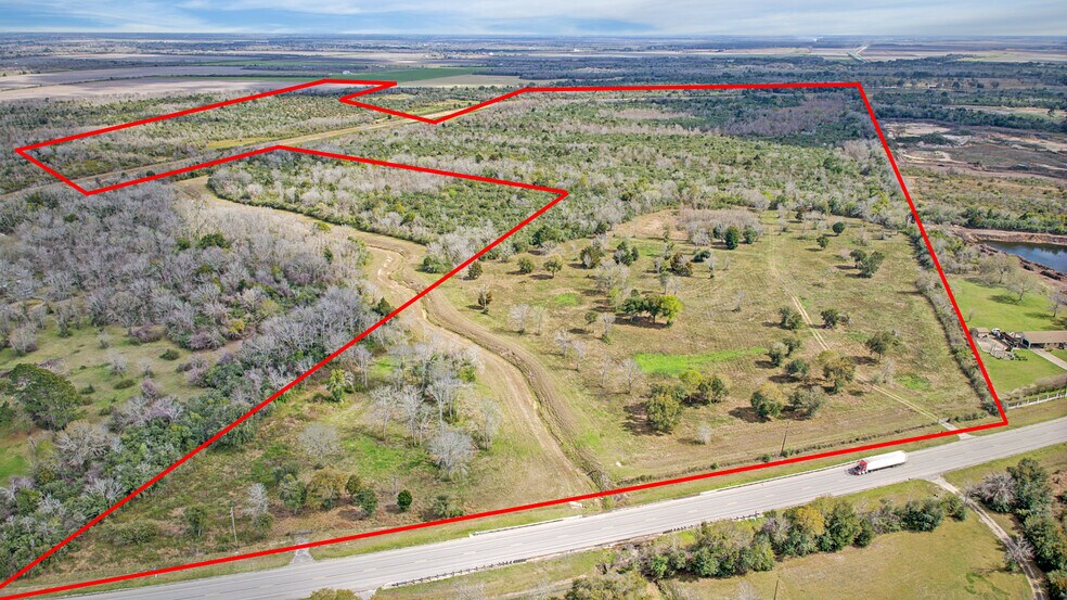 More Photos Of 10 FM 2403, Alvin Land For Sale