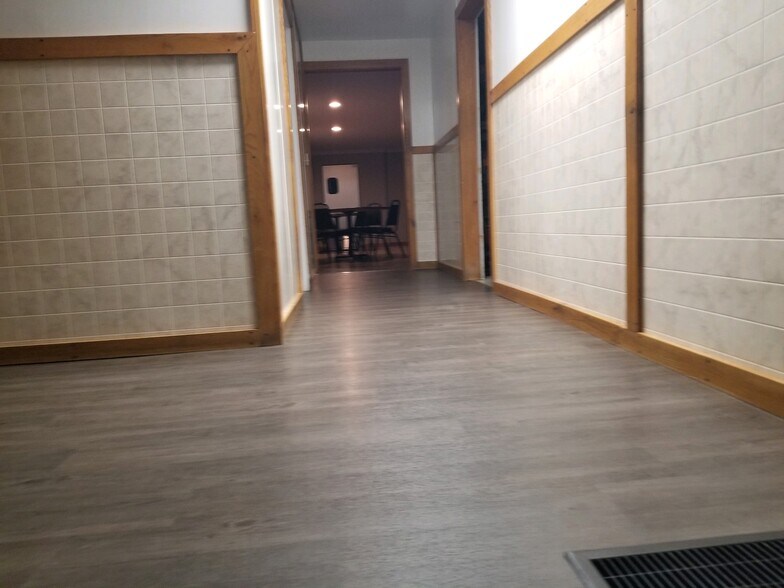 More Photos Of 1951 Indian Lake Rd, National City Restaurant For Sale