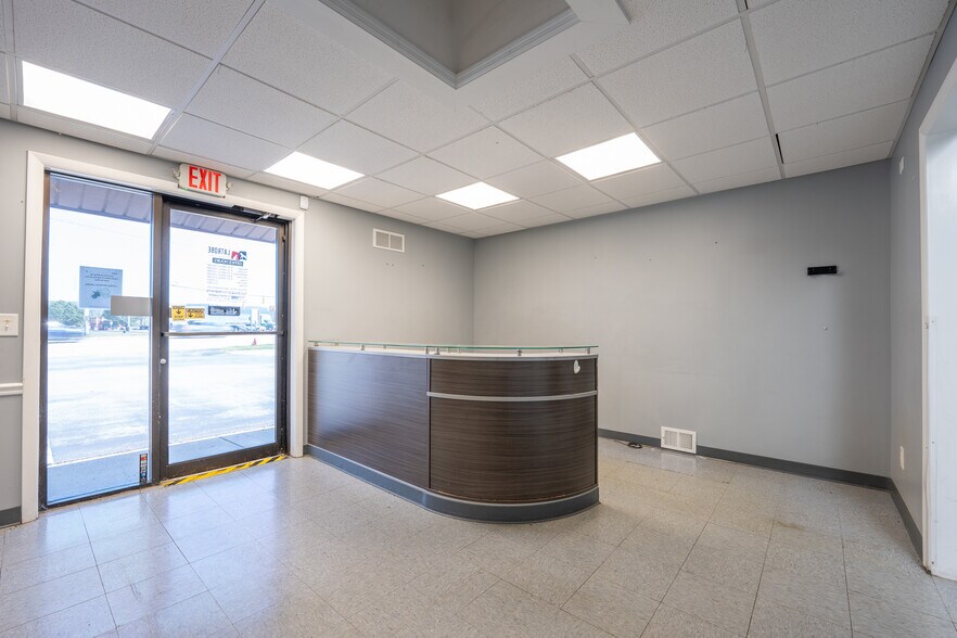 More Photos Of 5767 PA-981 Hwy, Latrobe Medical For Sale