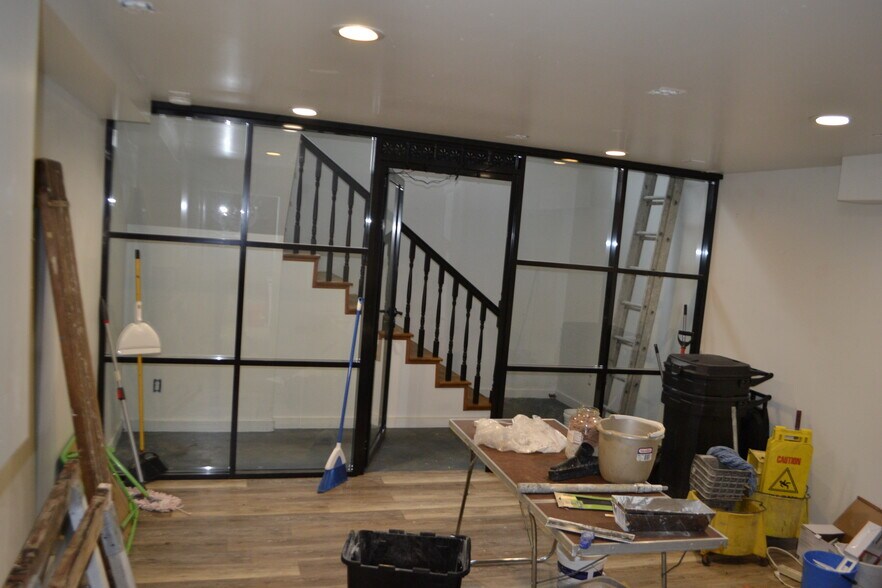 More Photos Of 9 Monroe St, Ellicottville Storefront Retail Residential For Lease