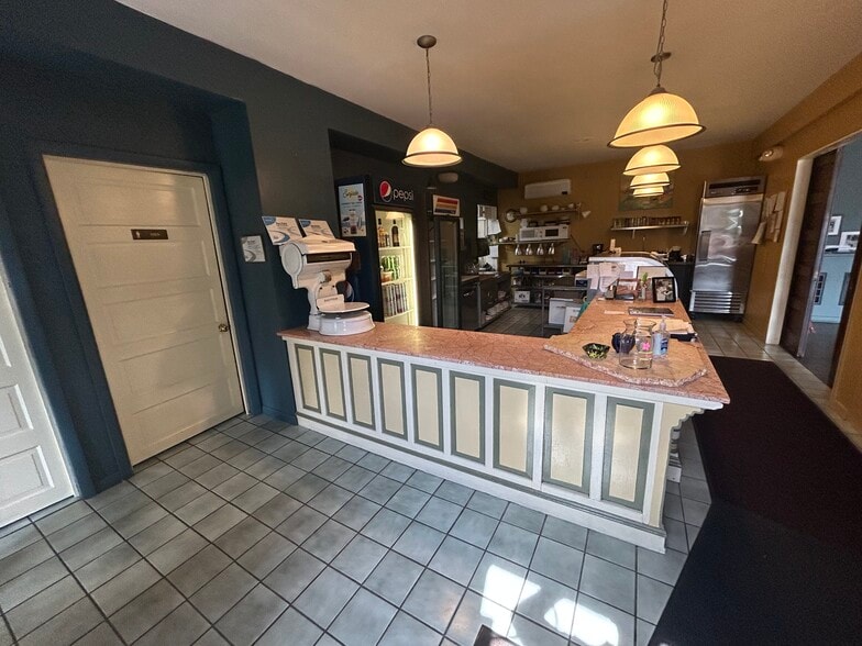 More Photos Of 181 E Brown St, Blairsville Restaurant For Sale