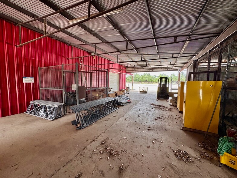 More Photos Of 1200 Bensdale Rd, Pleasanton Warehouse For Lease