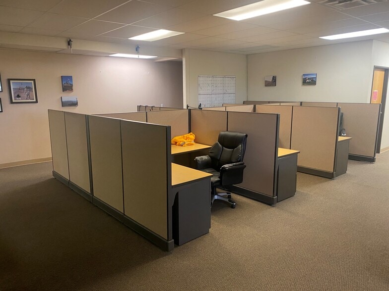 More Photos Of 7060 S Tucson Way, Englewood Light Manufacturing For Sale