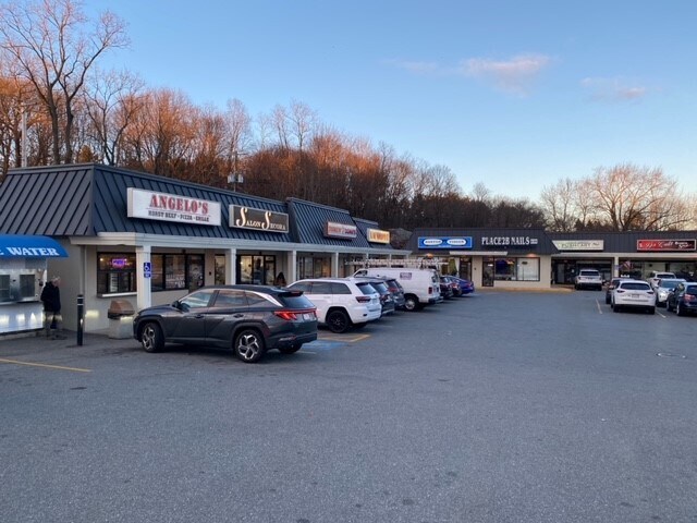 More Photos Of 323 Main St, Saugus Storefront For Lease