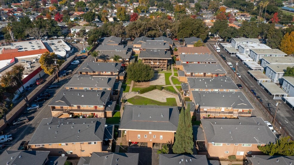 More Photos Of 110 Roundtable Dr, San Jose Apartments For Sale