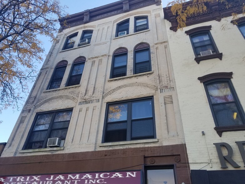 Primary Photo Of 5 S 5th Ave, Mount Vernon Apartments For Sale