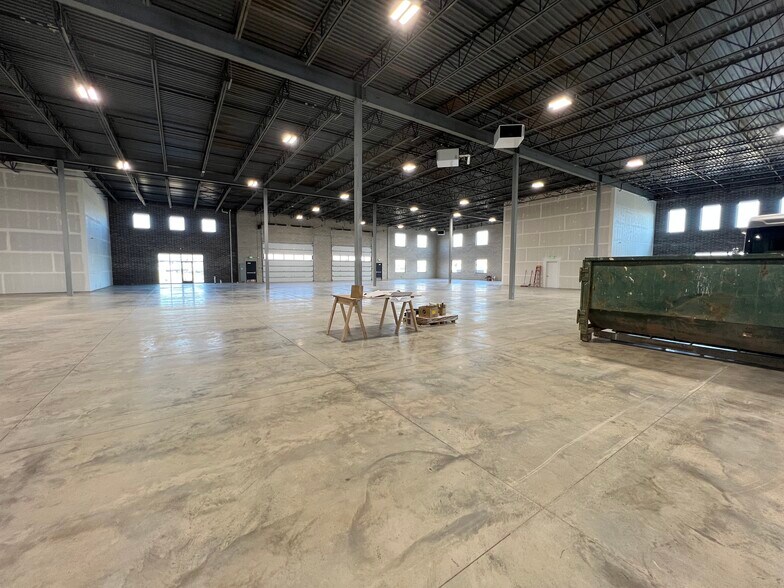 More Photos Of 1548 American Way, Payson Warehouse For Lease